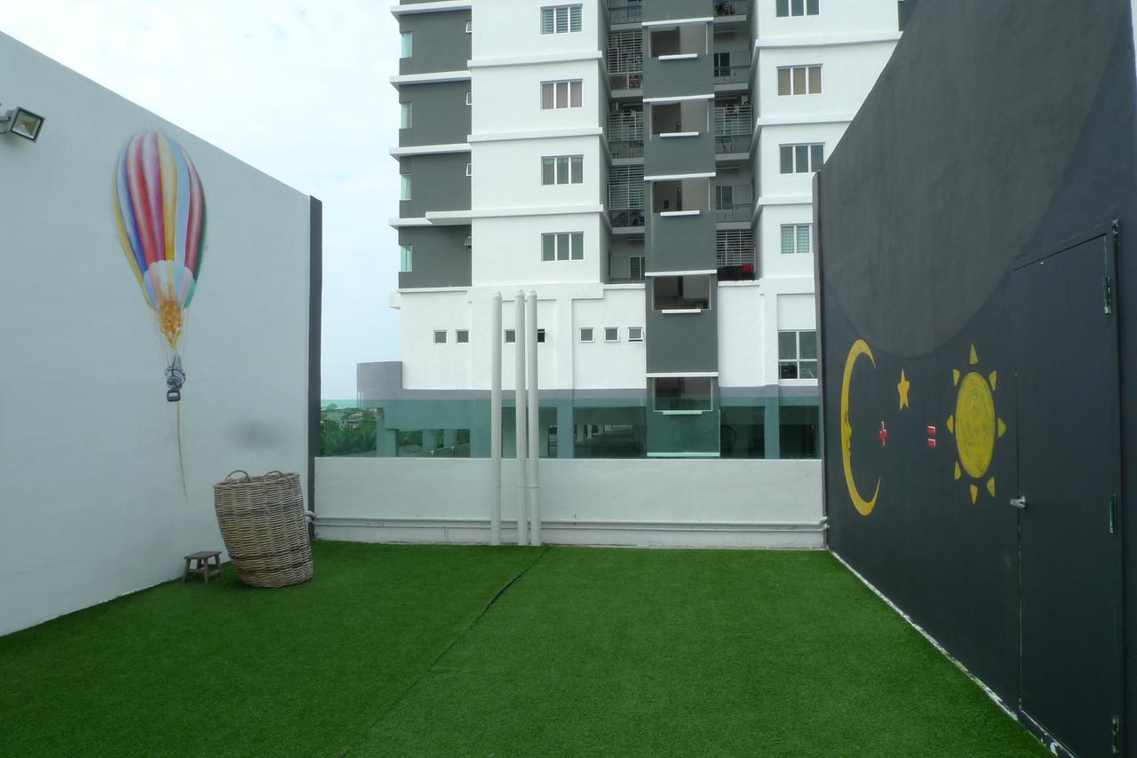 A+ Boutique Hotel Sekinchan Exterior photo